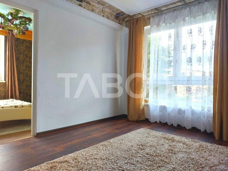 Apartament cu 2 camere nedecomandat, mobilat în Cisnădie
