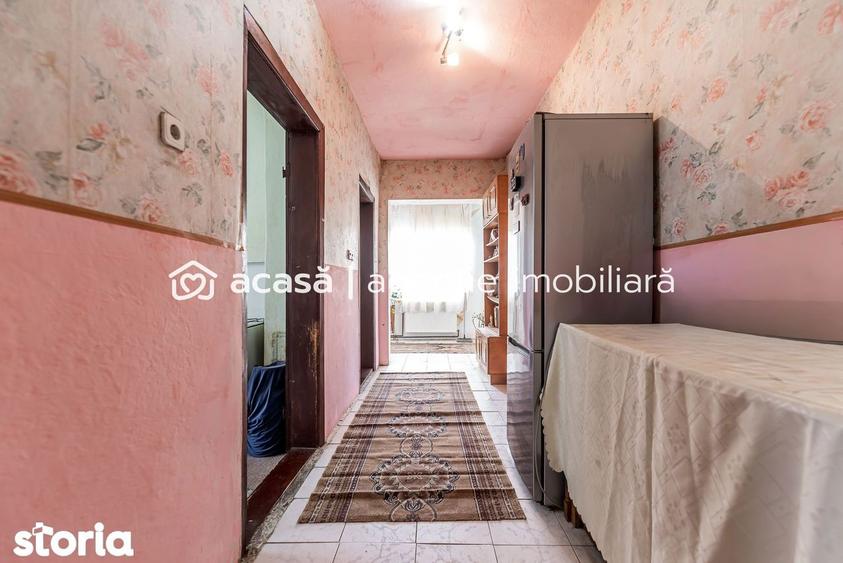Casă cu 3 camere cu Canalizare în Bujac
