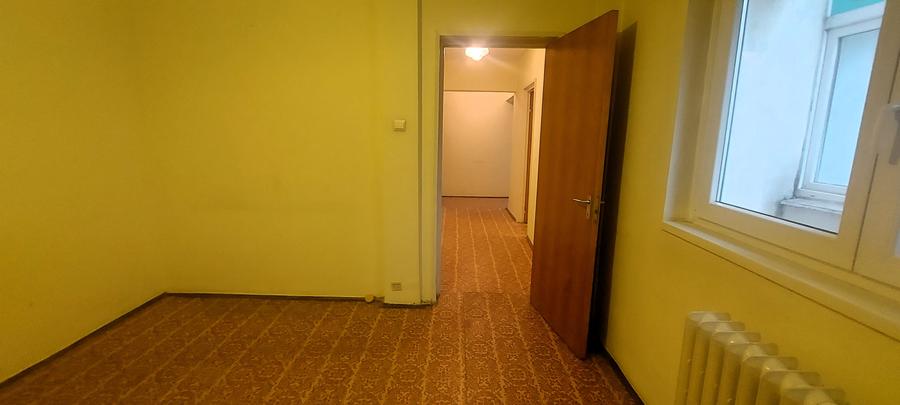 Apartament cu 2 camere decomandat în Iancului