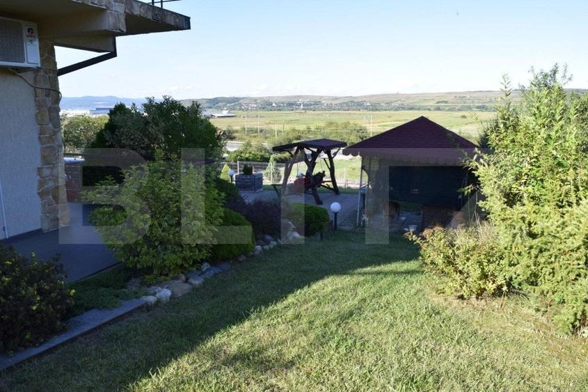 Casă individuală cu 5 camere cu Garaj în Nima