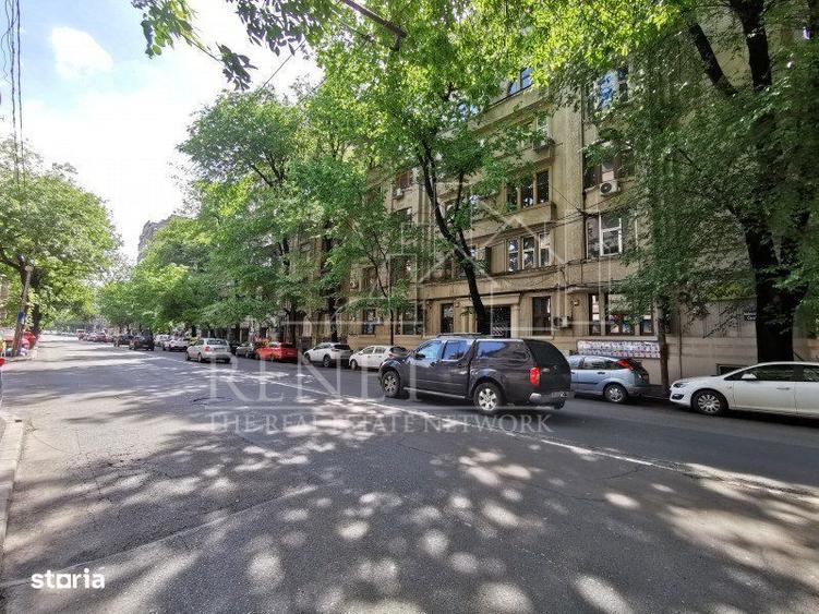 Spațiu comercial, de 40 mp, în Basarab