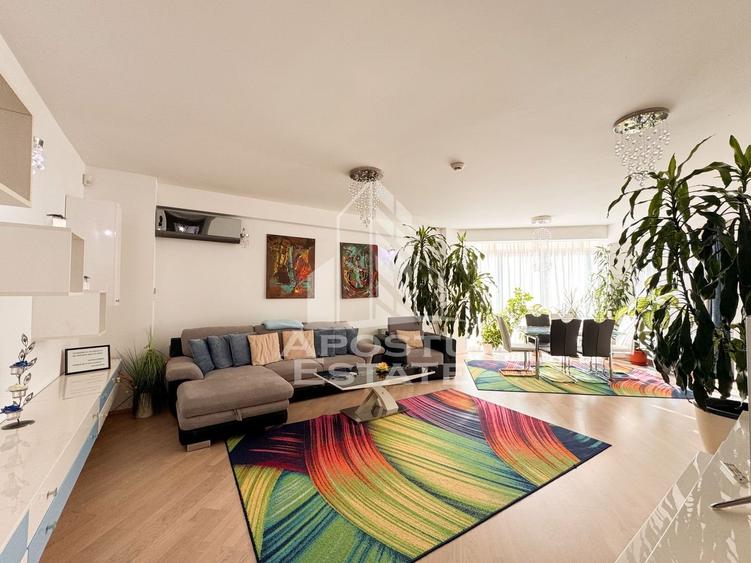 Apartament cu 3 camere semidecomandat, mobilat în Elisabetin