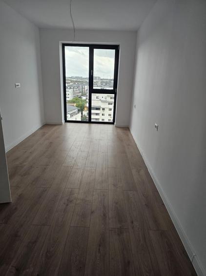 Apartament cu 2 camere decomandat în Theodor Pallady