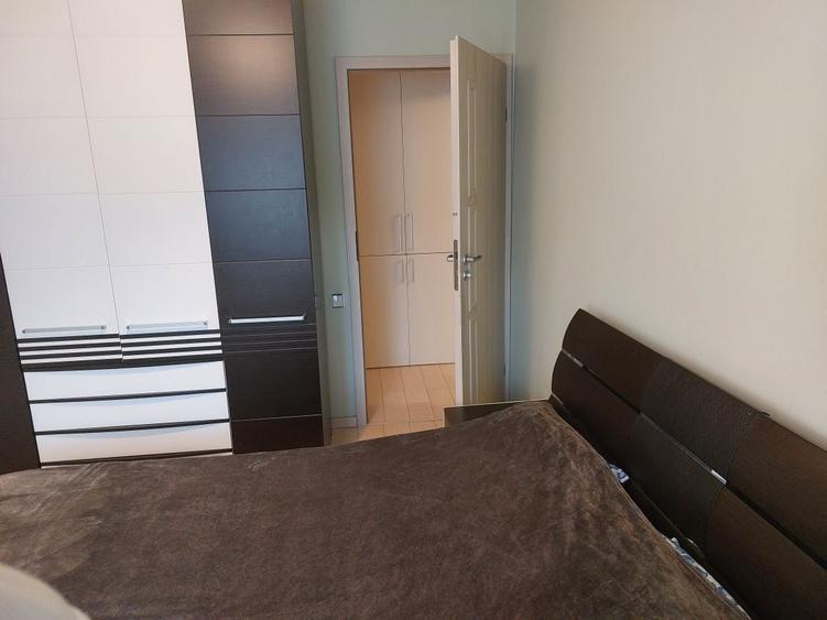 Apartament cu 4 camere decomandat în Dosu Bricii