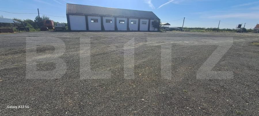 Spațiu comercial, de 370 mp, în Sud