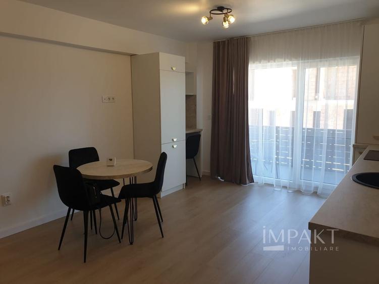 Apartament cu 2 camere semidecomandat, mobilat în Baciu