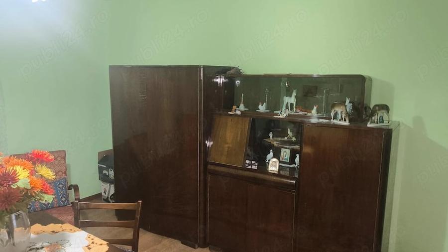 Casă cu 3 camere cu Teren 1870 Mp în Central