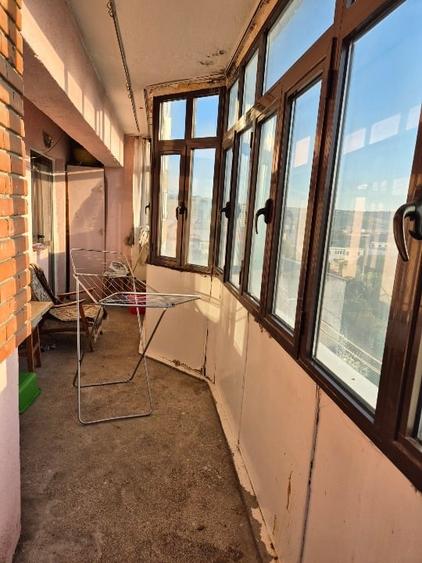 Apartament cu 3 camere decomandat, mobilat în Păcurari