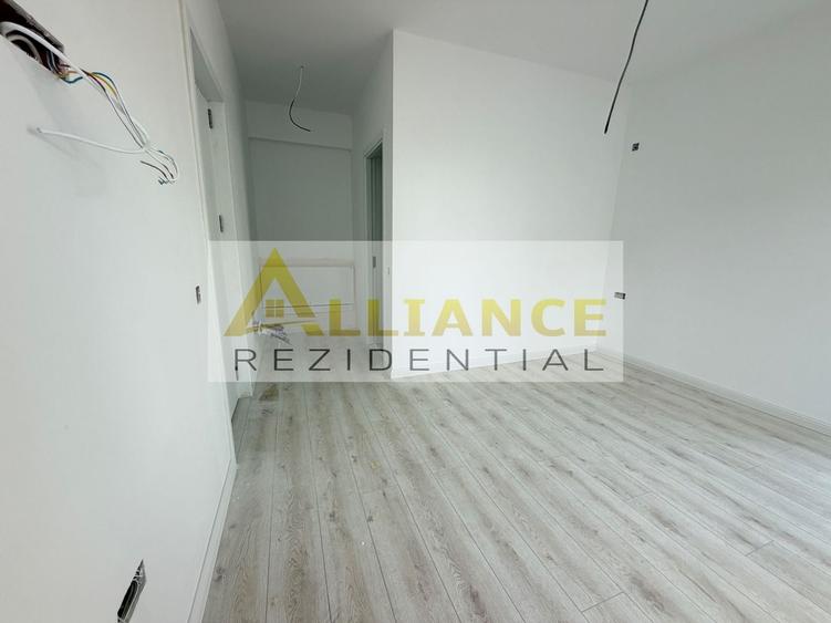 Casă individuală cu 4 camere cu Canalizare în Berceni