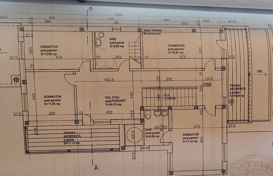 Casă individuală cu 6 camere cu Garaj în Chichiș