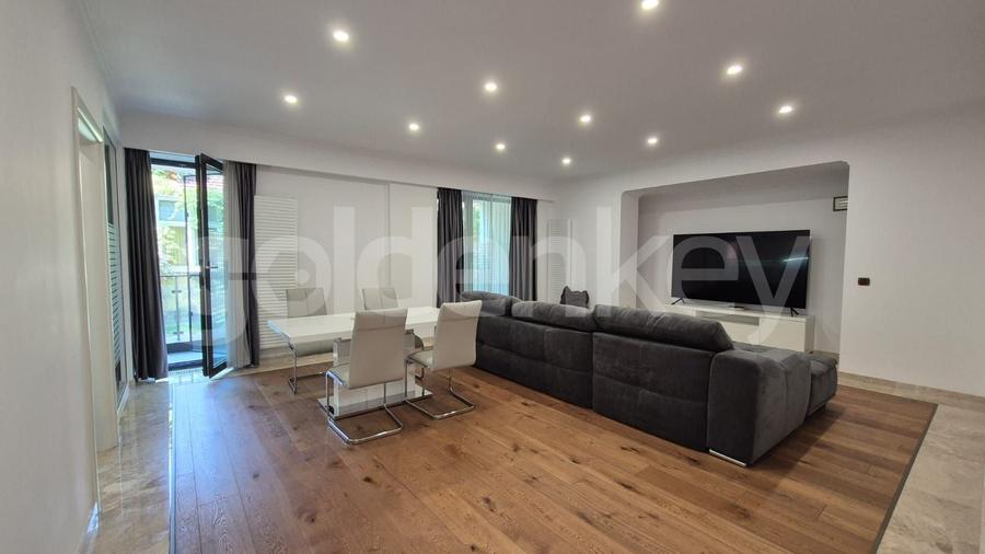Apartament cu 3 camere decomandat, mobilat în Kiseleff
