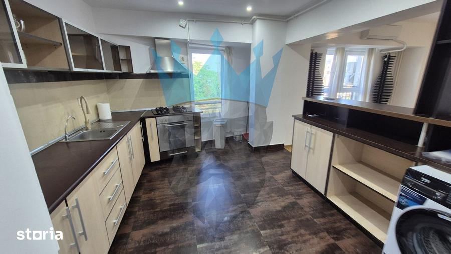 Apartament cu 4 camere în Centrul Civic