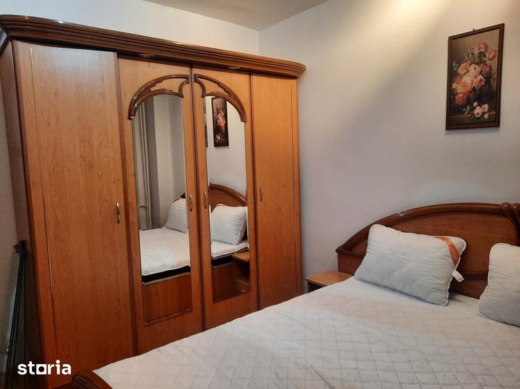Apartament cu 2 camere decomandat în Tei