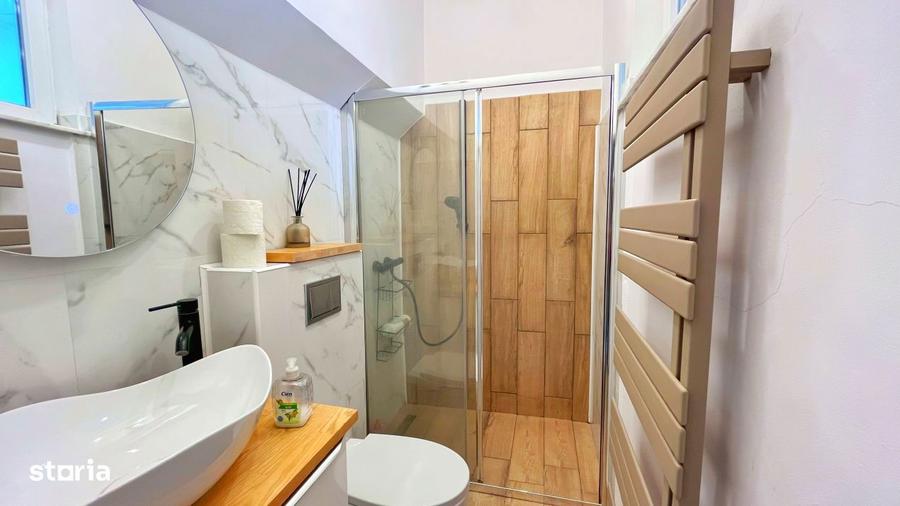 Apartament cu 2 camere, mobilat în Ultracentral