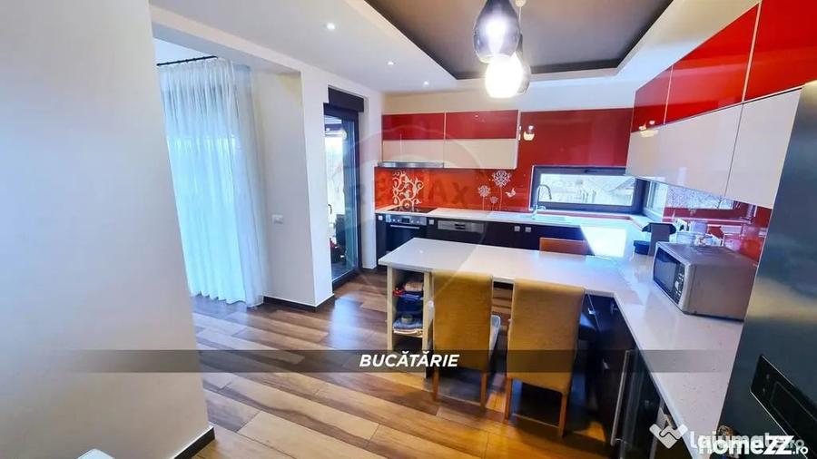 Casă cu 4 camere cu Teren 3657 Mp în Buzești