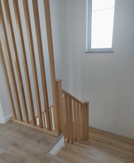 Duplex cu 5 camere cu Canalizare în Dumbrăvița