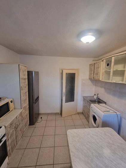 Apartament cu 2 camere semidecomandat în Ultracentral
