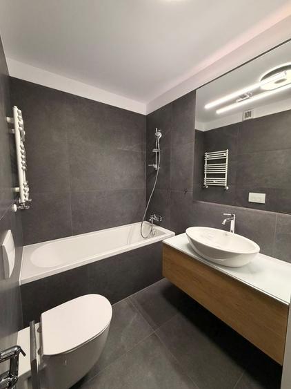 Apartament cu 3 camere, mobilat în Iancu Nicolae