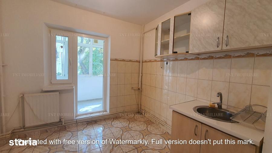 Apartament 2 camere decomandate nemobilat zona Nicolina-Piata Sudului - 3