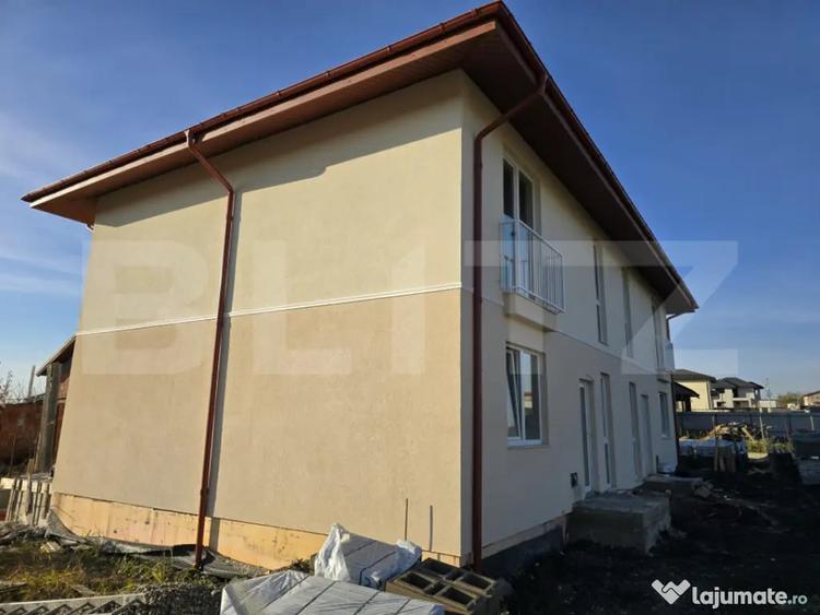 Casă cu 4 camere cu Teren 290 Mp în Valea Lupului