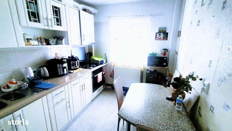 Apartament cu 2 camere în Între Lacuri