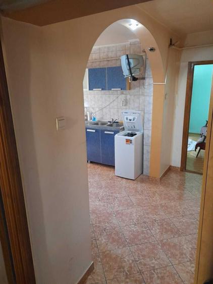 Apartament cu 2 camere decomandat în Trivale