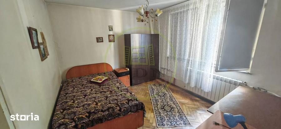Apartament cu 2 camere decomandat, mobilat în Calea București