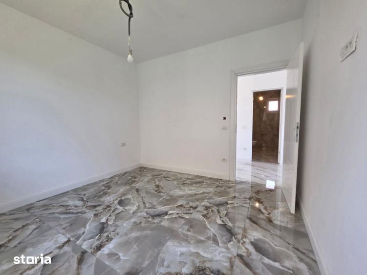 Casă cu 4 camere cu Teren 609 Mp în Central