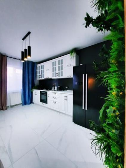Apartament cu 3 camere decomandat în Tătărași