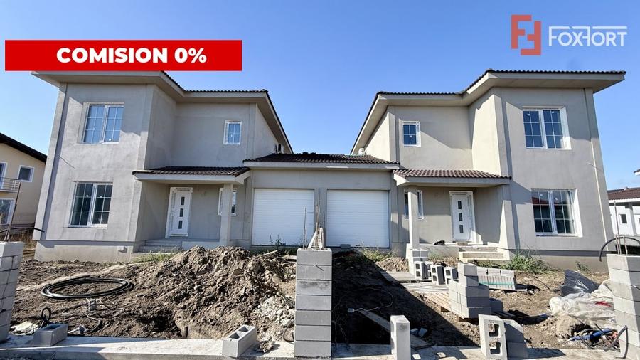 Duplex cu 5 camere cu Canalizare în Moșnița Veche