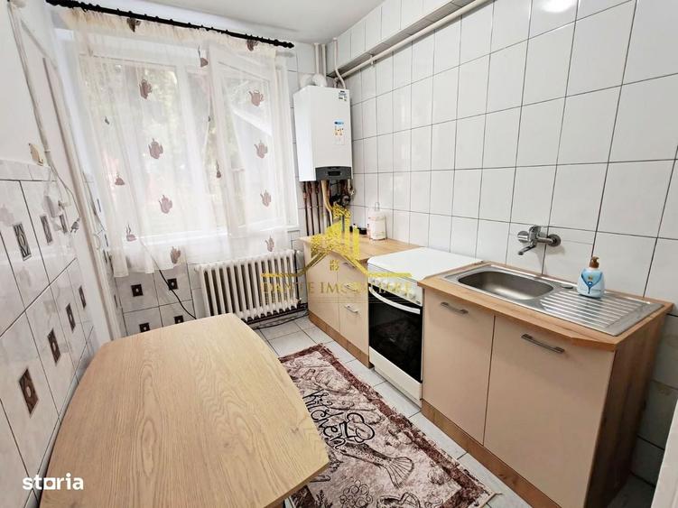 Apartament cu 2 camere semidecomandat în Grigorescu
