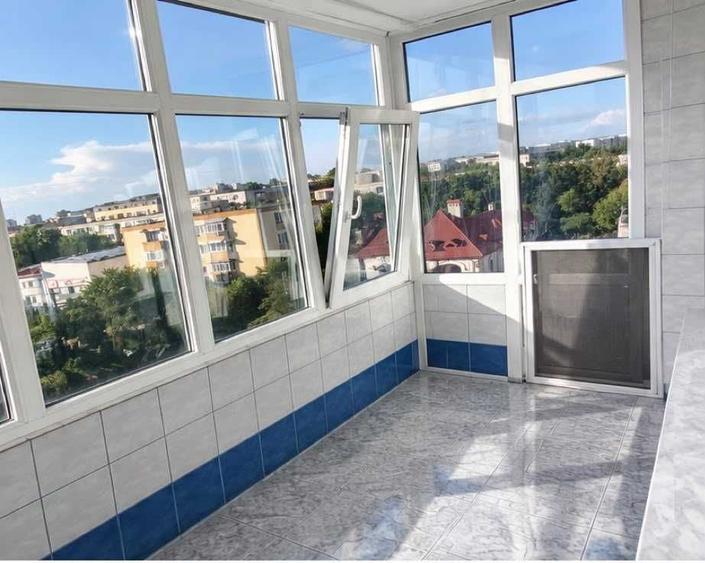 Apartament cu 2 camere decomandat în Titulescu