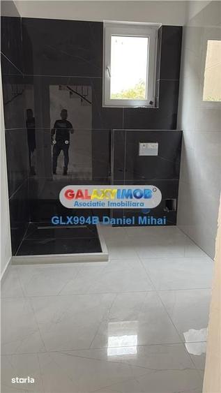 Casă cu 4 camere cu Teren 220 Mp în Central