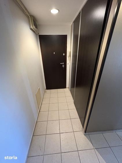 Apartament cu 3 camere în Colentina