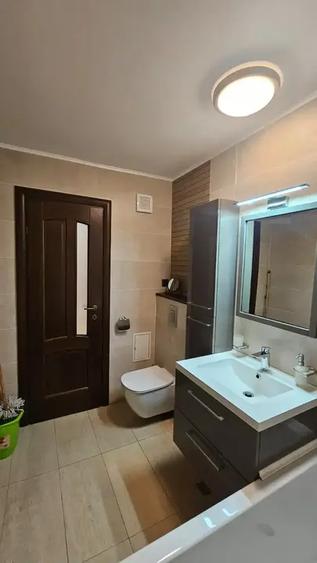 Apartament cu 2 camere decomandat, mobilat în Drumul Sării