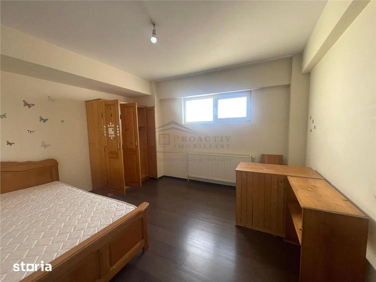 Apartament cu 3 camere în Șcheia