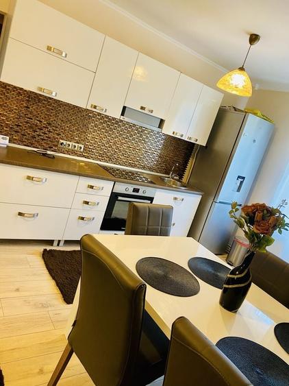 Apartament cu 3 camere în Tudor