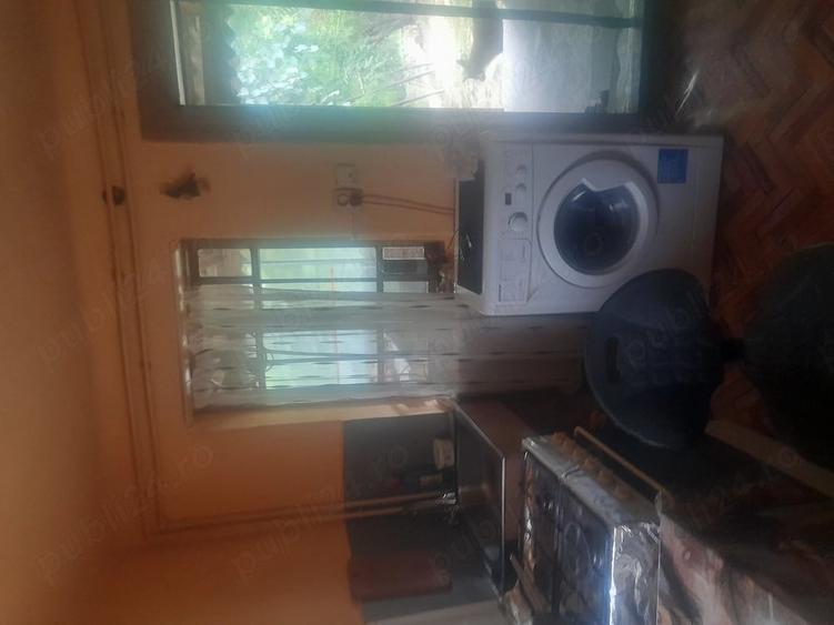 Casă cu Teren 750 Mp în Micești