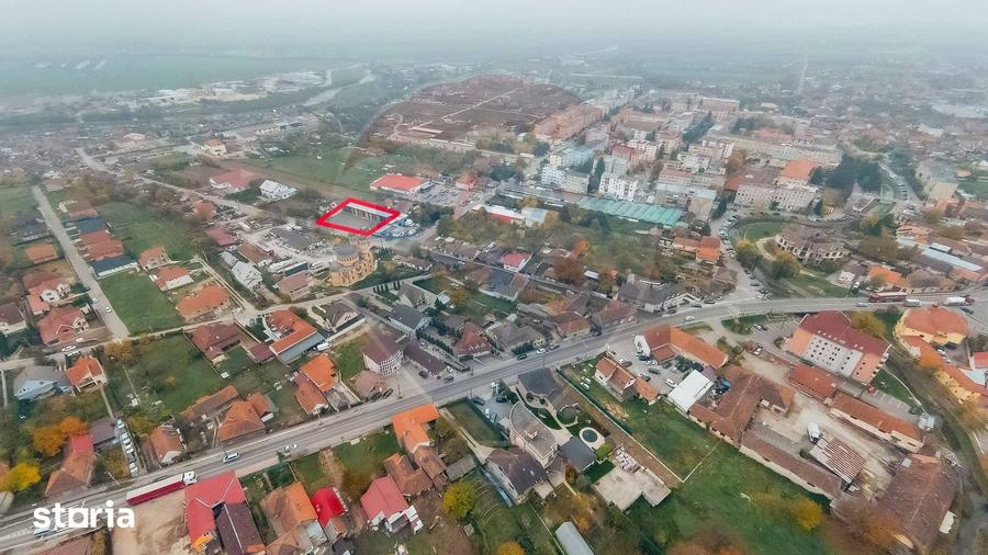Spațiu comercial, de 450 mp, în Central