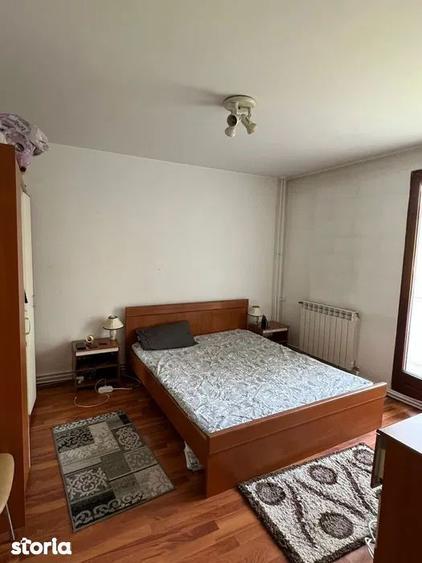 Apartament cu 3 camere decomandat, mobilat în Rahova
