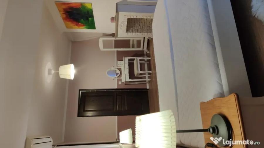 Apartament cu 3 camere decomandat în Ștrand