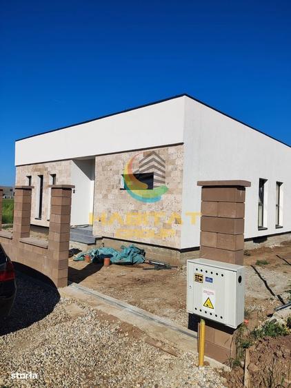Casă cu 3 camere în Dobreni