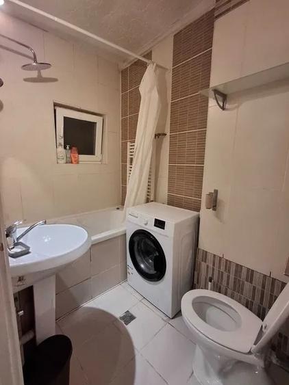 Apartament 2 camere 1' metrou Universitate - 6