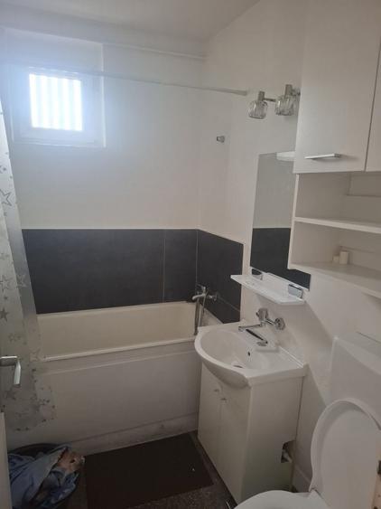 Inchiriez apartament cu 2 camere - 1