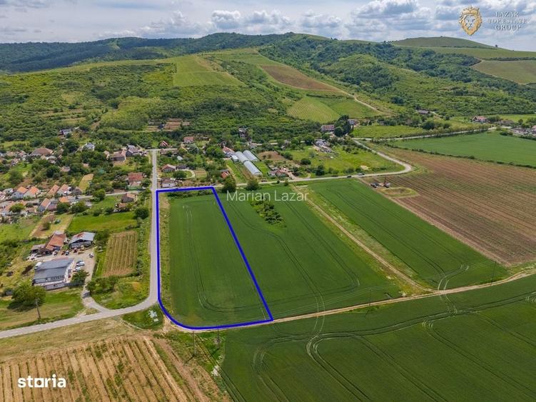 De vanzare teren intravilan Minis