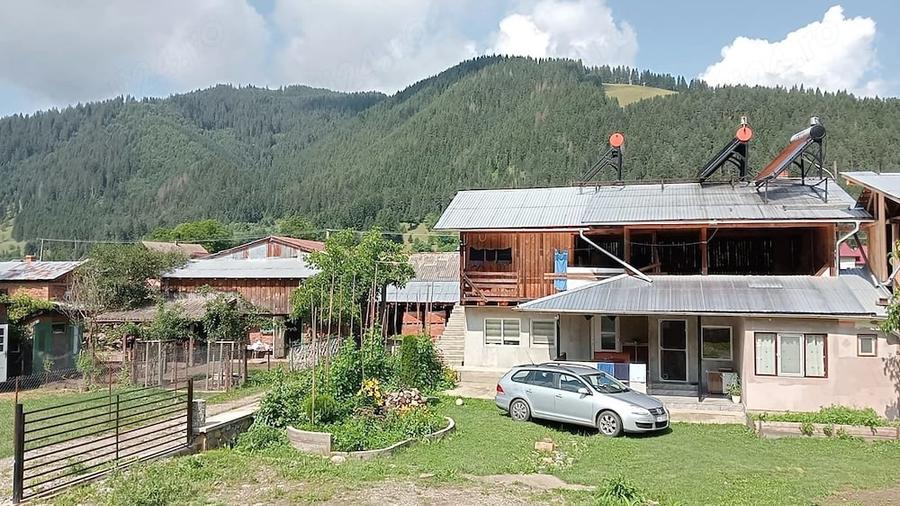 Casă cu 2 camere cu Teren 699 Mp în Mădei