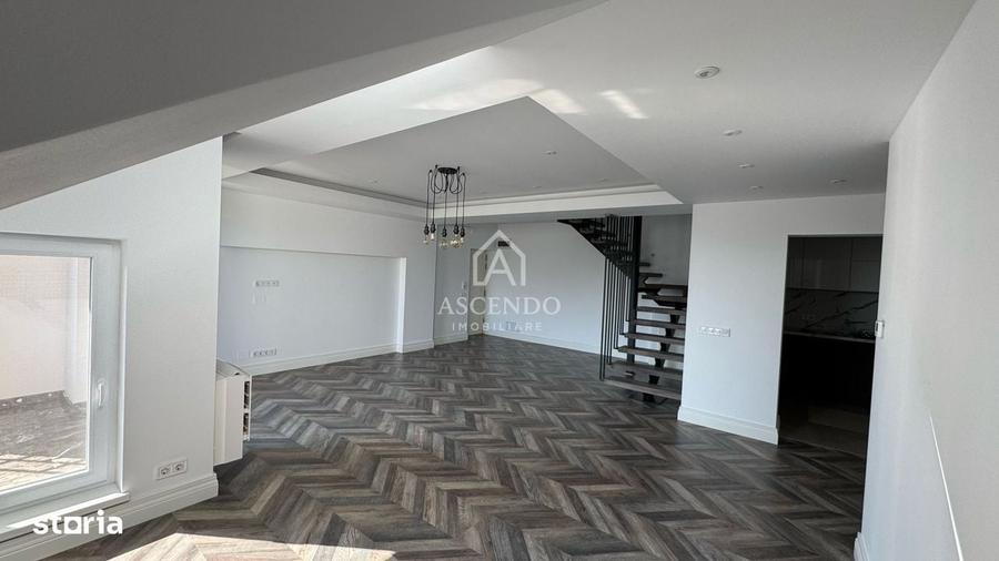 Apartament cu 4 camere în Ghencea