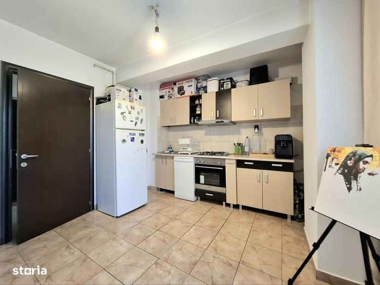 Apartament cu 3 camere în Dudu