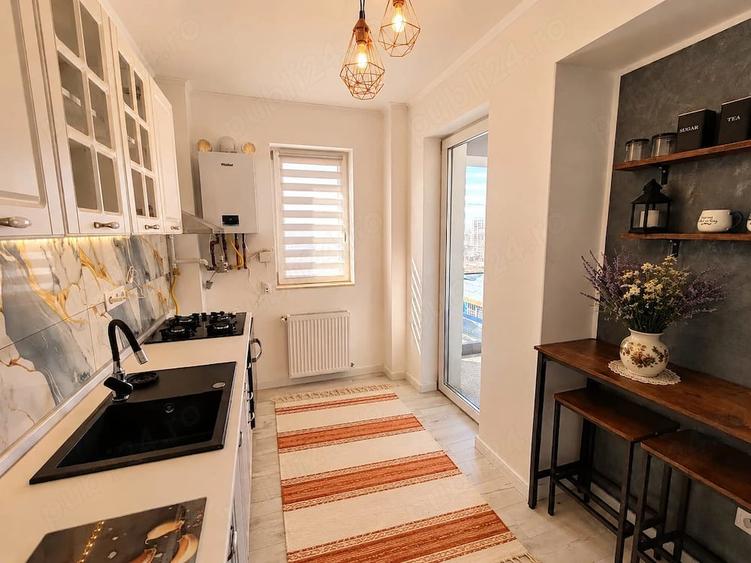 Apartament cu 2 camere decomandat în Mihai Viteazul