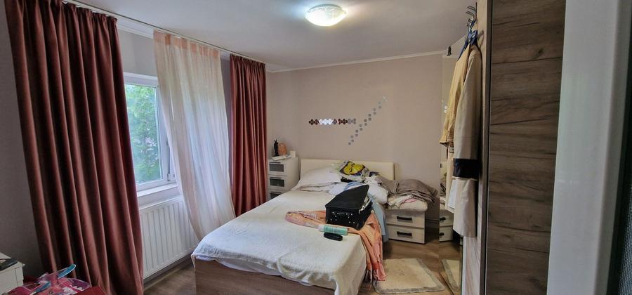 Casă individuală cu 3 camere cu Canalizare în Tuzla